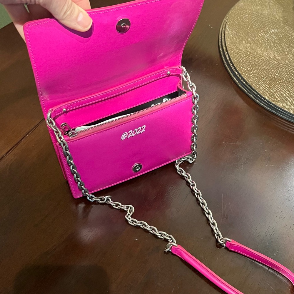NWT OFF WHITE Made in Italy evening bag, fuchsia - Picture 4 of 5